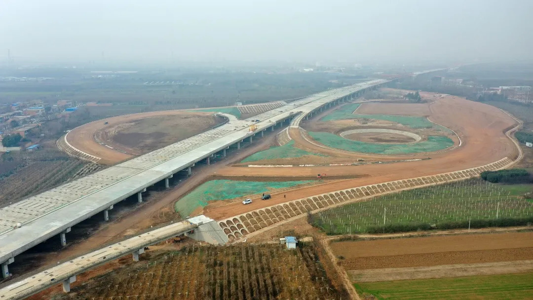 變廢為寶 600多萬噸建筑垃圾鋪就綠色高速路